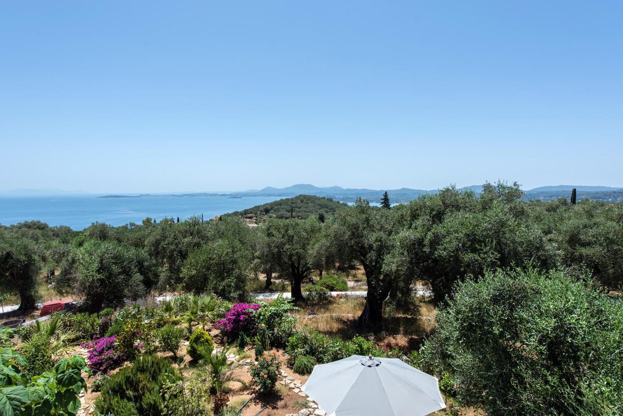 Terra Rossa By Konnect, Views To Ionian Sea Villa Spartylas Buitenkant foto