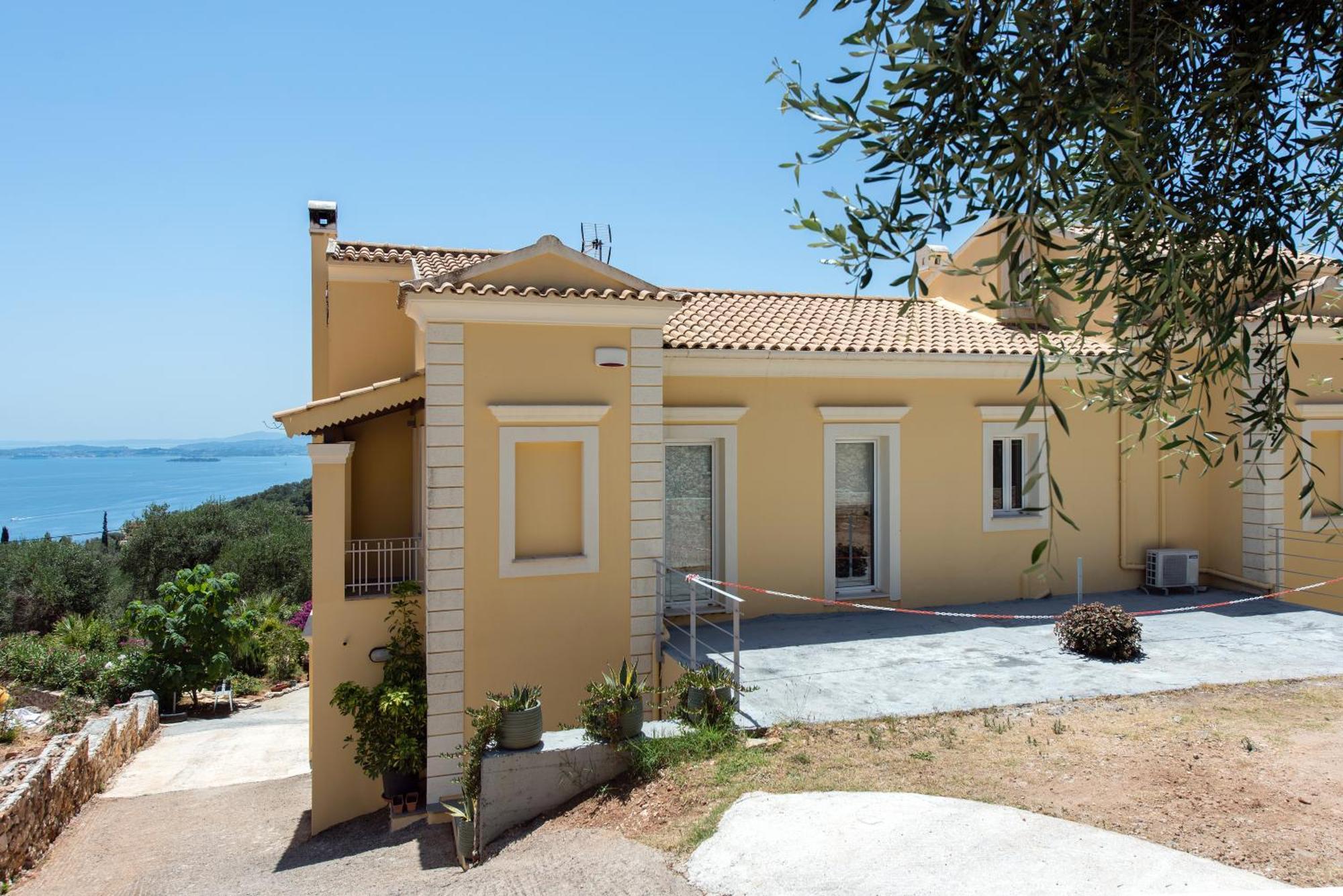 Terra Rossa By Konnect, Views To Ionian Sea Villa Spartylas Buitenkant foto