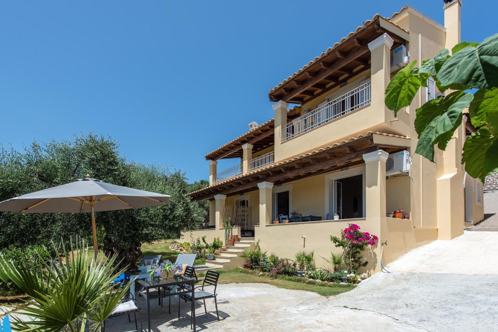 Terra Rossa By Konnect, Views To Ionian Sea Villa Spartylas Buitenkant foto